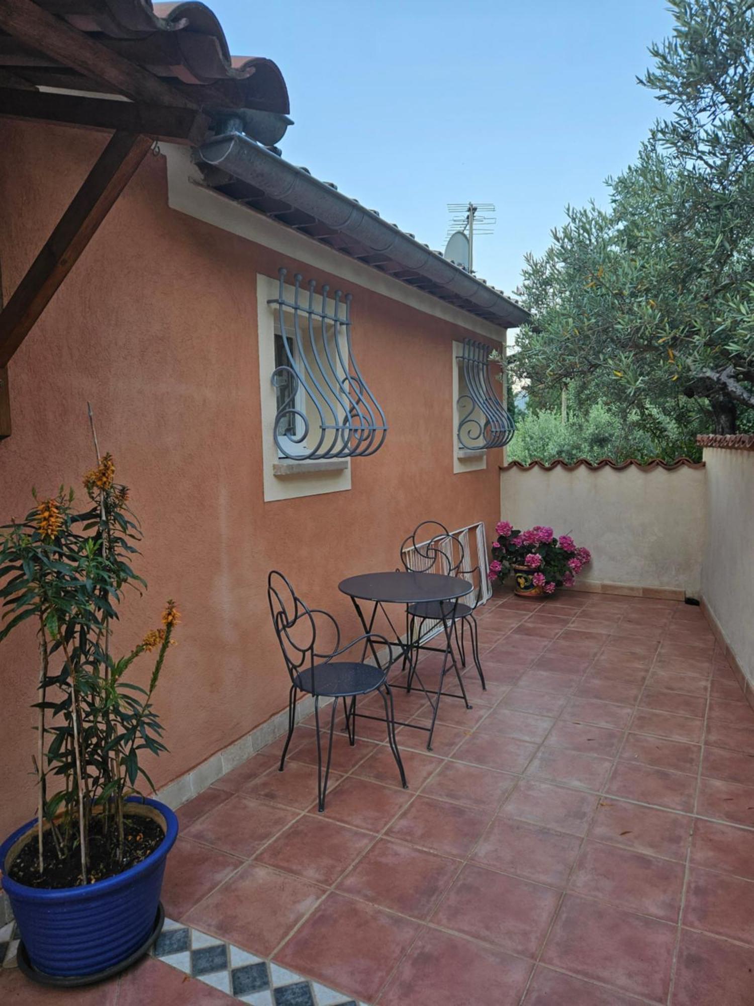 무스티에생마리 Bastide Des Oliviers B&B 외부 사진