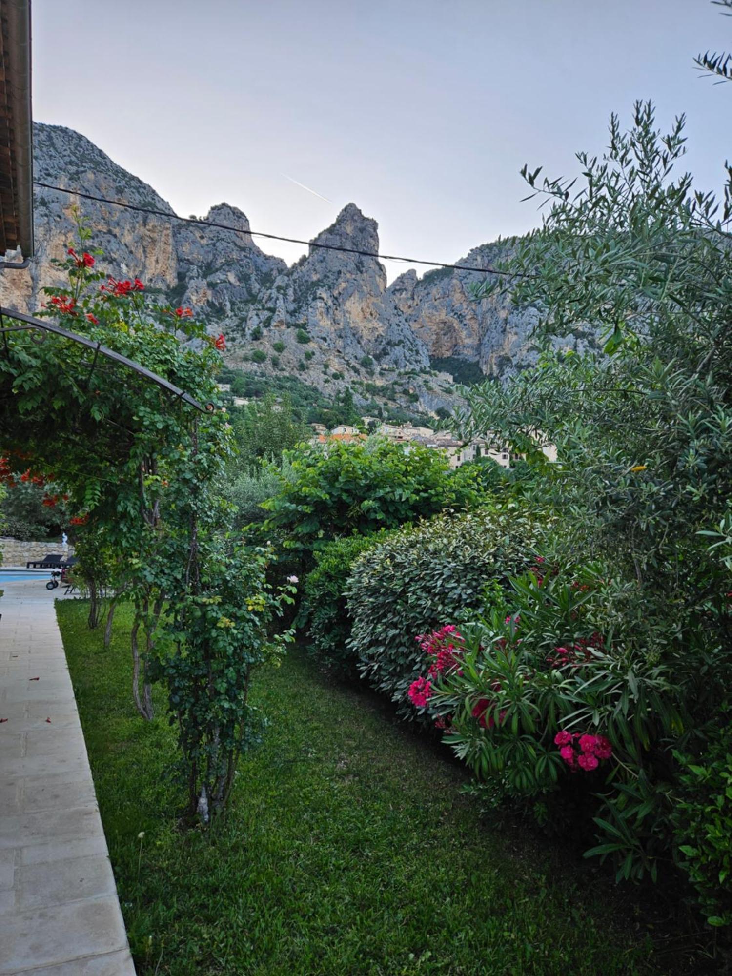 무스티에생마리 Bastide Des Oliviers B&B 외부 사진